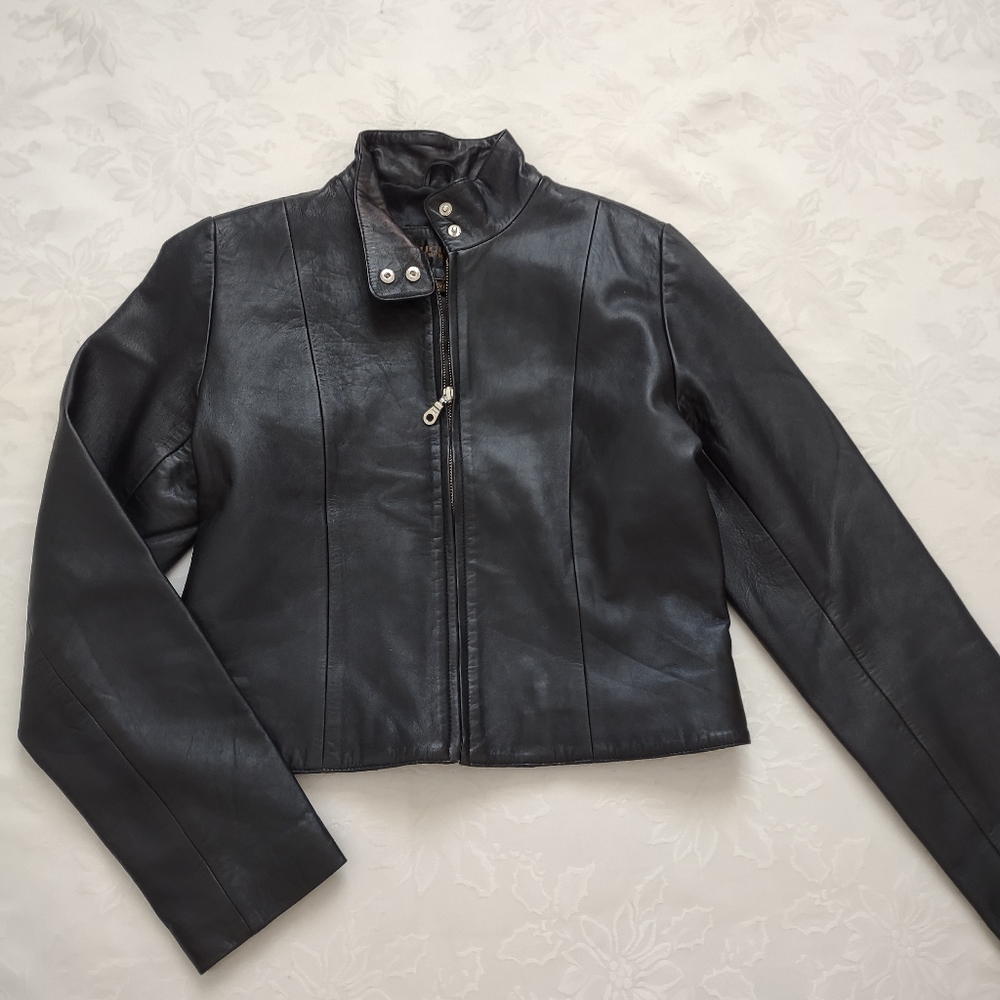 Black leather moto biker cropped zip front jacket